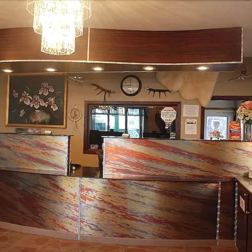 Merrill Field Inn アンカレッジ エクステリア 写真